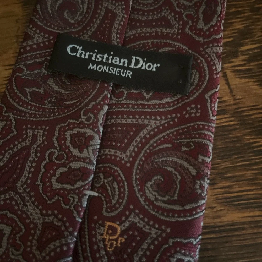 Vintage Christian Dior Monsieur Men’s Burgundy Gray Classic Floral Paisley Tie